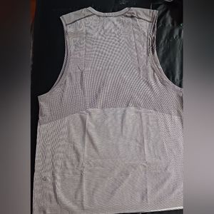 Mens Lululemon Vent Metal Tank